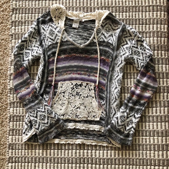 American Rag Sweater - Picture 6 of 6